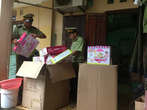 Lạng Sơn: Thu giữ số lượng lớn đồ chơi trẻ em nhập lậu từ Trung Quốc